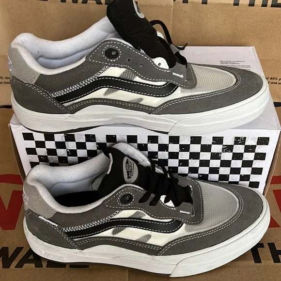Vans Berle Grey/Black/White WMNS - Picture 2 of 16